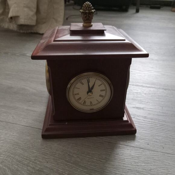 Bombay Clock - Picture 1 of 2